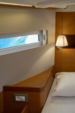 Sun Odyssey 410 in Lefkada / D-Marin Marina Lefkas thumbnail 14