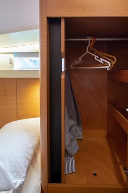 Sun Odyssey 410 in Lefkada / D-Marin Marina Lefkas thumbnail 38
