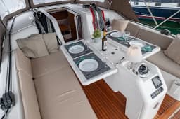 Sun Odyssey 410 in Lefkada / D-Marin Marina Lefkas thumbnail 48