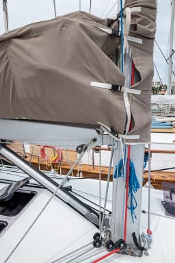 Sun Odyssey 410 in Lefkada / D-Marin Marina Lefkas thumbnail 58