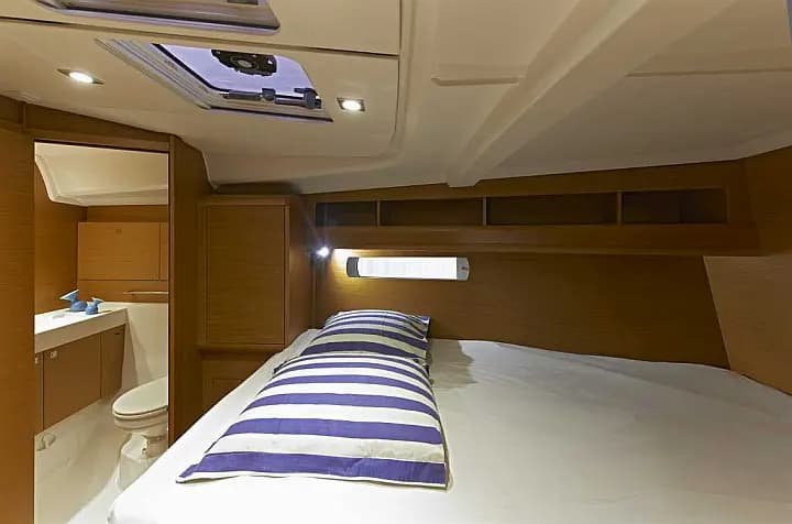 Sun Odyssey 479 in Lefkada / D-Marin Marina Lefkas - Photo 5