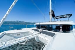 Lagoon 42 in Kaštel Gomilica / Marina Kaštela thumbnail 9