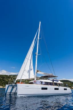 Lagoon 620 in Split / Port of Split / West Harbour thumbnail 24