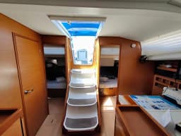 Sun Odyssey 440 in Pula / Marina Polesana thumbnail 11