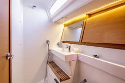 Sun Odyssey 440 in Rhodes New Marina thumbnail 6