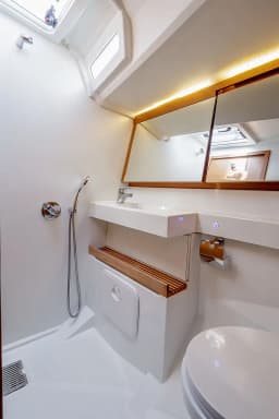 Sun Odyssey 440 in Rhodes New Marina thumbnail 8