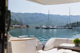 Princess F43 in Dubrovnik / Port Dubrovnik thumbnail 33