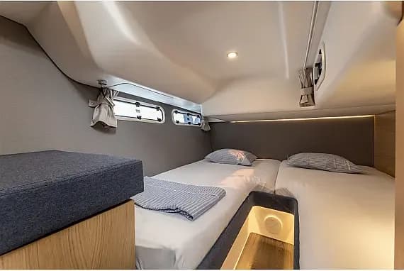 Nimbus 405 Coupe in Split / ACI Marina Split - Photo 3