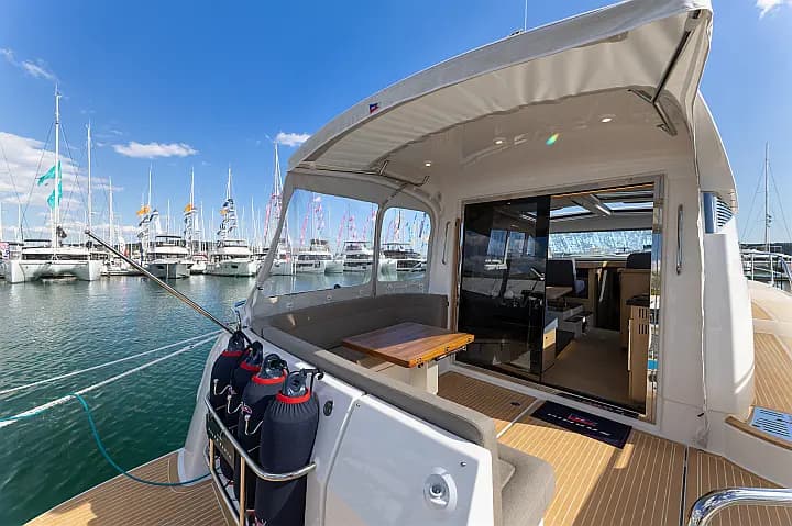 Nimbus 405 Coupe in Split / ACI Marina Split - Photo 4