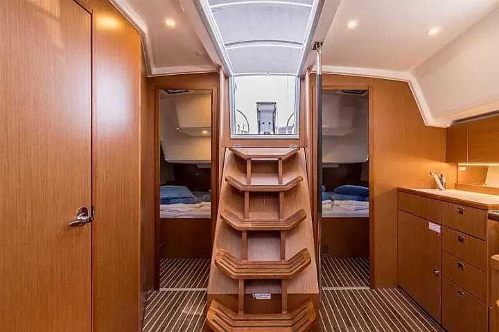 Bavaria C42 in Split / ACI Marina Split - Photo 4