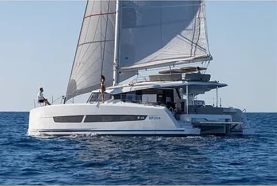 New 44 in Paros port - Photo 1