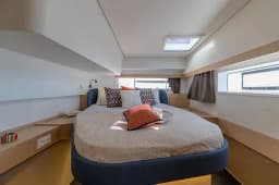New 44 in Paros port thumbnail 4