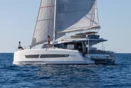 New 44 in Paros port thumbnail 6