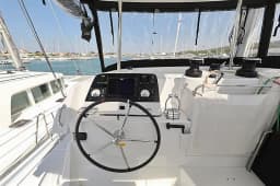 Lagoon 42 in Sukošan / D-Marin Dalmacija Marina thumbnail 15