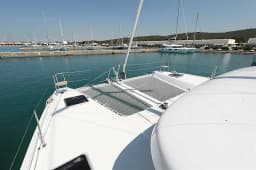 Lagoon 42 in Sukošan / D-Marin Dalmacija Marina thumbnail 22