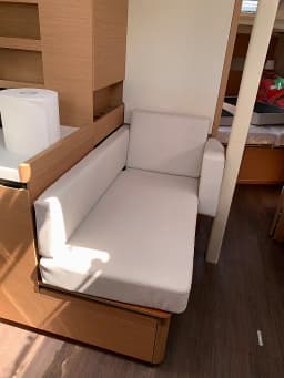 Sun Odyssey 410 in Piombino / Marina Arcipelago Toscano thumbnail 14