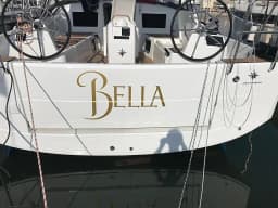 Sun Odyssey 410 in Piombino / Marina Arcipelago Toscano thumbnail 7