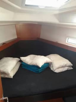 Bavaria Cruiser 37 in Lefkada / D-Marin Marina Lefkas thumbnail 10