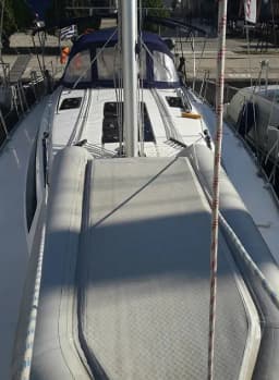 Bavaria Cruiser 37 in Lefkada / D-Marin Marina Lefkas thumbnail 7