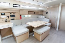 Oceanis 40.1 in Castiglioncello / Marina Cala de' Medici thumbnail 26