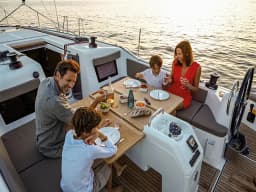 Sun Odyssey 410 in Lefkada / D-Marin Marina Lefkas thumbnail 10