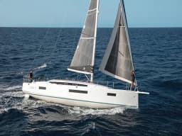 Sun Odyssey 410 in Lefkada / D-Marin Marina Lefkas thumbnail 13