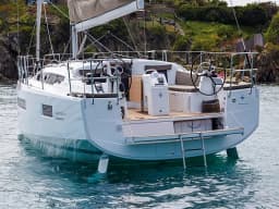 Sun Odyssey 410 in Lefkada / D-Marin Marina Lefkas thumbnail 7