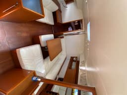 Oceanis 45 in Rhodes New Marina thumbnail 24