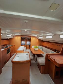 Cyclades 50.5 in Athens / Alimos Marina thumbnail 8