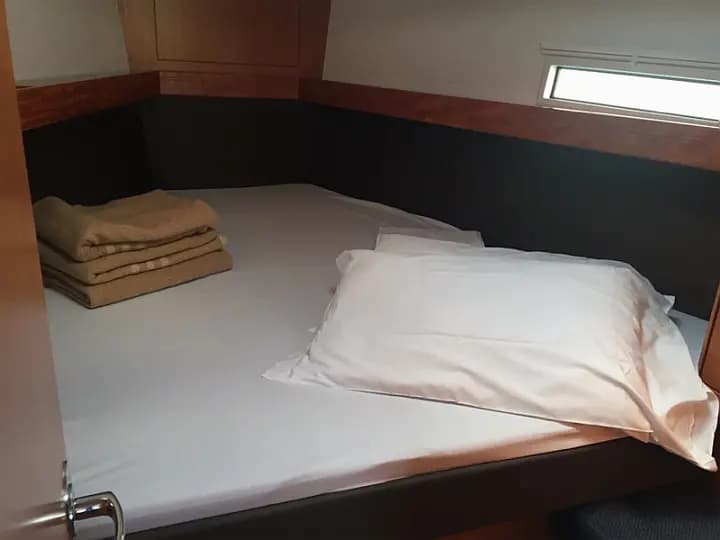 Bavaria Cruiser 37 in Sardinia / Portisco / Cala dei Sardi - Photo 4