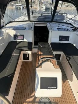Bavaria C45 in Athens / Alimos Marina thumbnail 18