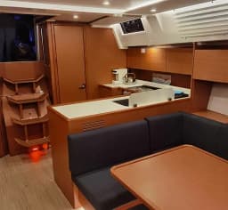 Bavaria C45 in Athens / Alimos Marina thumbnail 24