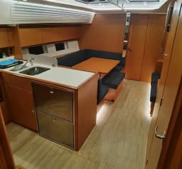 Bavaria C45 in Athens / Alimos Marina thumbnail 25
