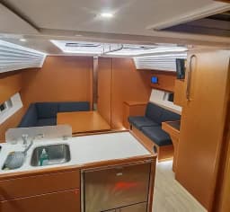 Bavaria C45 in Athens / Alimos Marina thumbnail 26