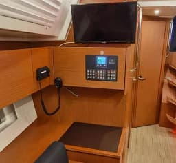Bavaria C45 in Athens / Alimos Marina thumbnail 27