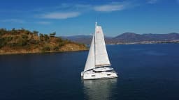 Astréa 42 in Fethiye / Yacht Classic Hotel thumbnail 11