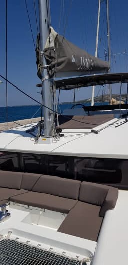 Lagoon 450 Fly in Lefkada / D-Marin Marina Lefkas thumbnail 8