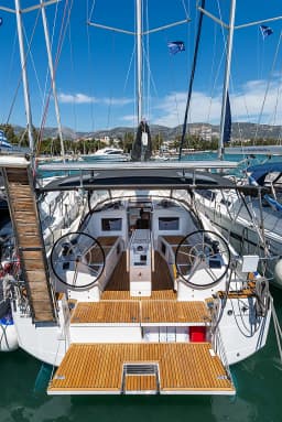 Sun Odyssey 410 in Lefkada / Port of Lefkas thumbnail 11