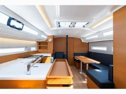 Sun Odyssey 410 in Lefkada / Port of Lefkas thumbnail 2