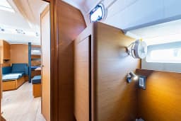 Sun Odyssey 410 in Lefkada / Port of Lefkas thumbnail 23