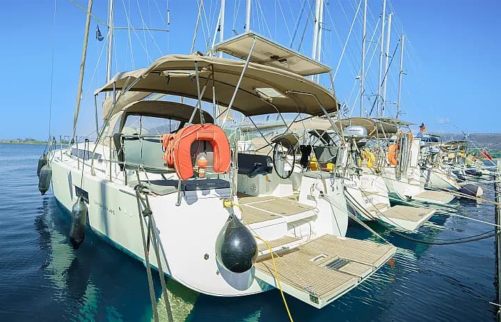 Sun Odyssey 490 in Lefkada / Port of Lefkas - Photo 4