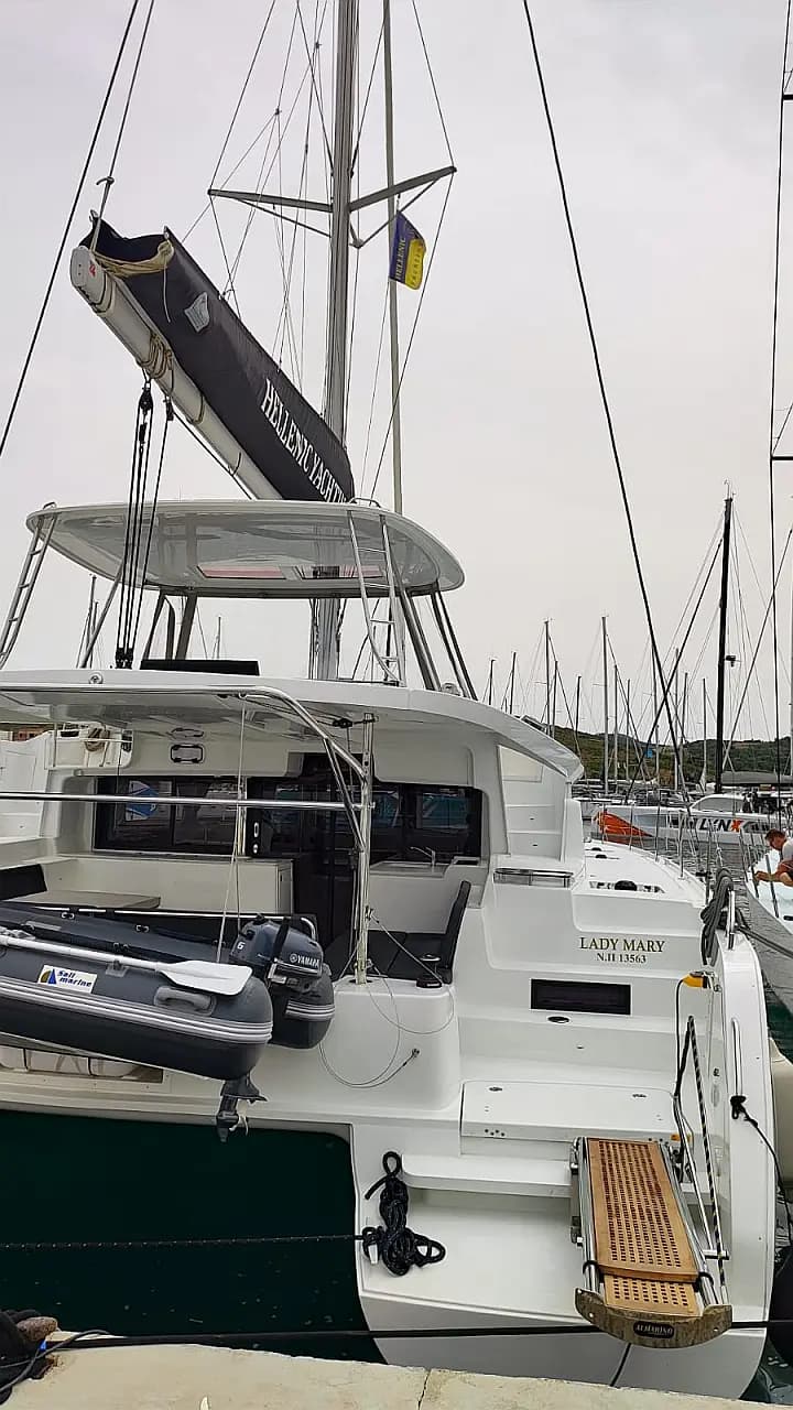 Lagoon 46 in Lavrion / Olympic Marina - Photo 4