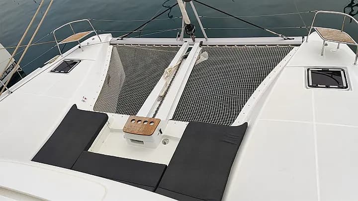 Lagoon 46 in Lavrion / Olympic Marina - Photo 5