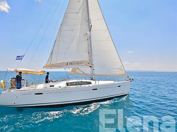 Oceanis 43 in Athens / Alimos Marina - Photo 1