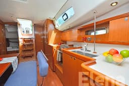 Oceanis 43 in Athens / Alimos Marina thumbnail 15