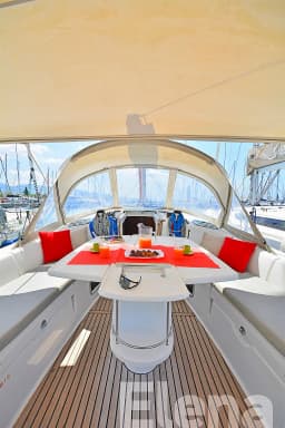 Oceanis 43 in Athens / Alimos Marina thumbnail 22