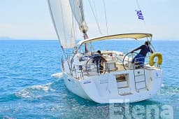 Oceanis 43 in Athens / Alimos Marina thumbnail 5