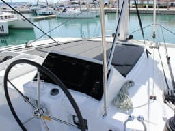 Lagoon 450 in Seget Donji / Marina Baotić thumbnail 5
