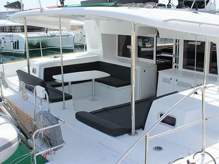 Lagoon 450 in Seget Donji / Marina Baotić - Photo 4