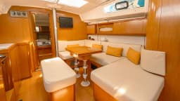 Oceanis 40 in Fethiye / Yes Marina thumbnail 14
